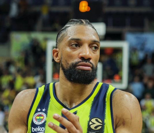 Fenerbahçe Beko, iki oyuncusuna veda etti #EuroLeague Khem Birch