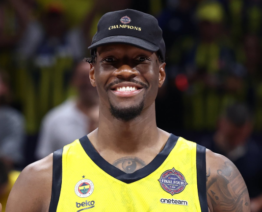 Nigel Hayes-Davis, EuroLeague’e dönmeye sıcak bakıyor!