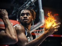 Milwaukee Bucks, New Orleans Pelicans engelini rahat geçti