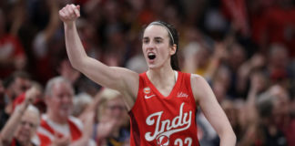 Tarihe geçen performans: Caitlin Clark’tan 45 sayı, 10 asist! caitlin clark