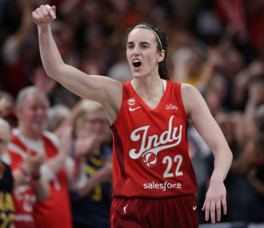 Tarihe geçen performans: Caitlin Clark’tan 45 sayı, 10 asist! caitlin clark