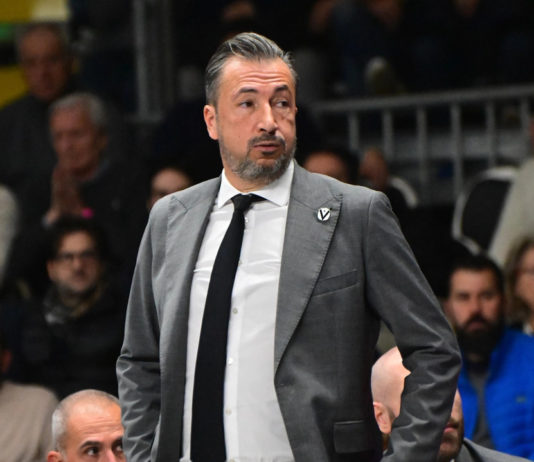 İDDİA: Luca Banchi, Anadolu Efes’e dönüyor! Luca Banchi